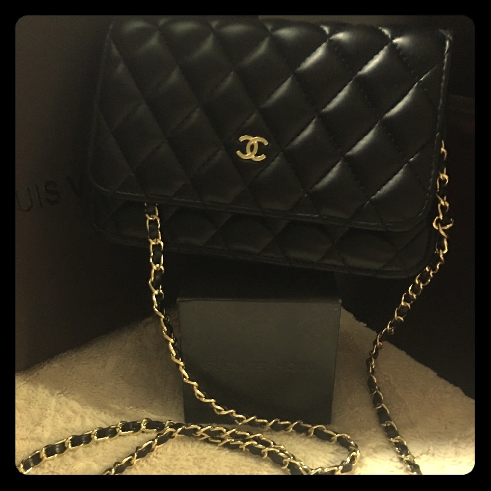 Chanel Chain Wallet Quilted Cavier